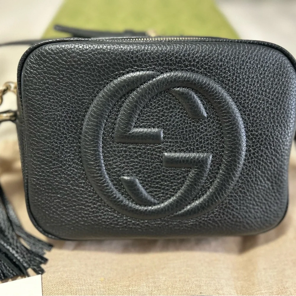 GUCCI Black SoHo Disco Crossbody Bag - Picture 2 of 12